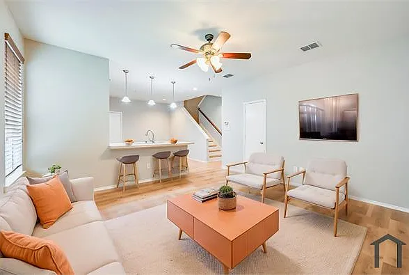 5435 Jacob Dr — Photo 1