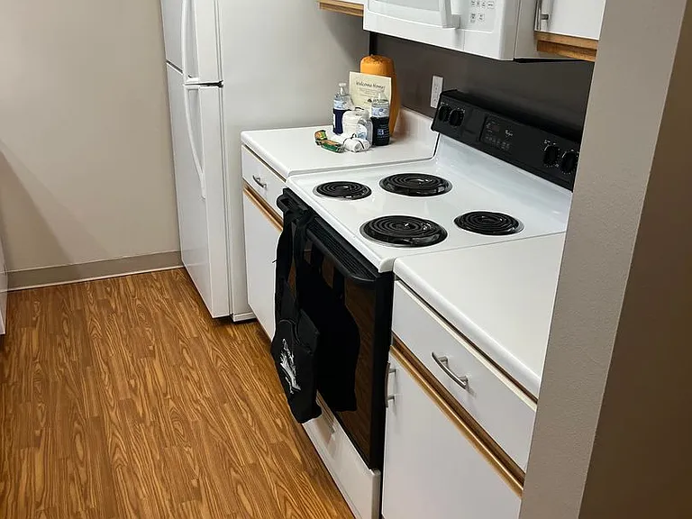 Deer Park Apartments — Photo 53