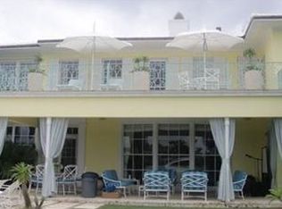 2535 Lake Ave, Miami Beach, FL 33140