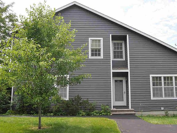 4th image of 100 Pinebrook Dr