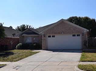 8545 Western Meadows Dr, Fort Worth, TX 76244