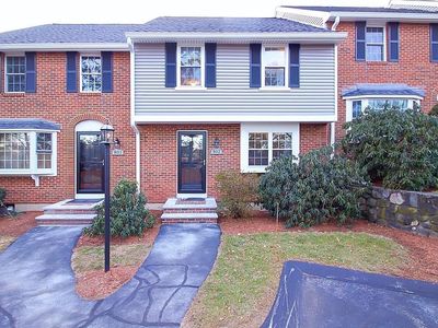 320 Newbury St APT 802, Danvers, MA, 01923