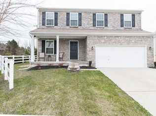12014 Longview Farm Dr, Louisville, KY 40299