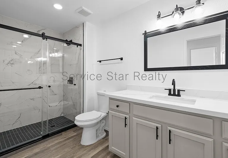 20100 N 78th Pl #2114 — Photo 11