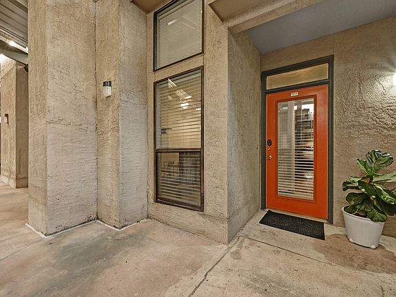 2nd image of 1910 Robbins Pl APT 303