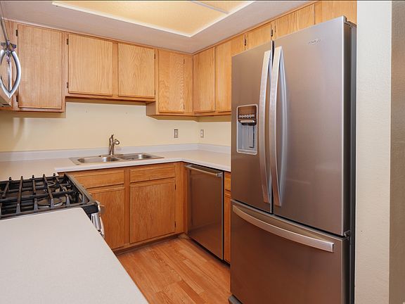 3rd image of 543 S 900 E APT B5