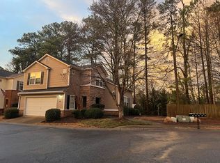 447 W Oaks Trl, Woodstock, GA 30188