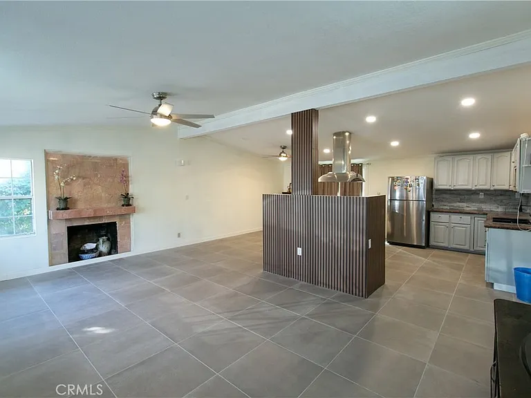 1769 S Biscayne Ct — Photo 3