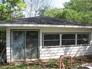 5th image of 30717 Oak Dr