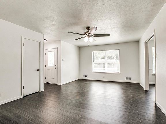 5th image of 431 E Polk St APT A