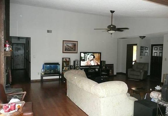 2nd image of 6537 Danbrooke Park Dr
