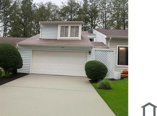 1521 Dillard Rd, Stone Mountain, GA 30088