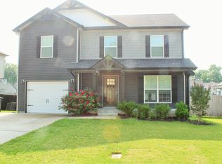 1144 Meachem Dr, Clarksville, TN 37042
