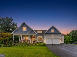 9801 Thoroughbred Rd, Warrenton, VA 20187