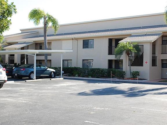 2nd image of 3714 SE 12th Ave #103