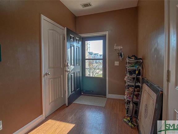 2nd image of 310 Canyon Oak Loop