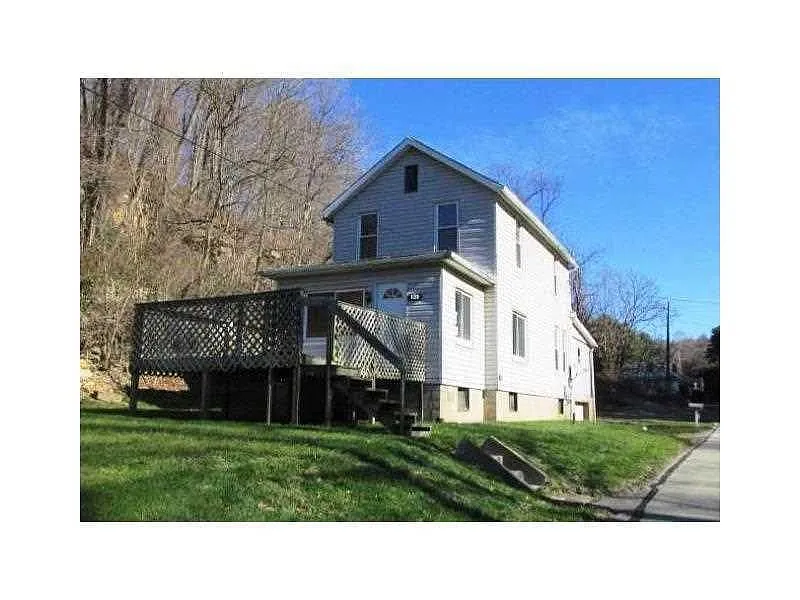 131 Firden Ln photo 1