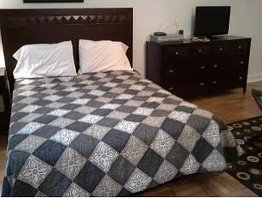 Rented by RELO REDAC INC. | media 18