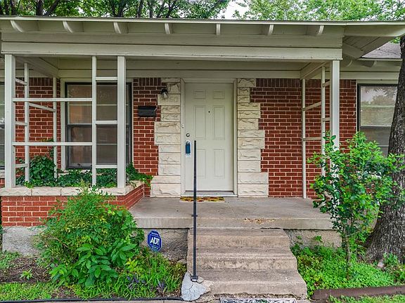 2nd image of 2050 Hillburn Dr