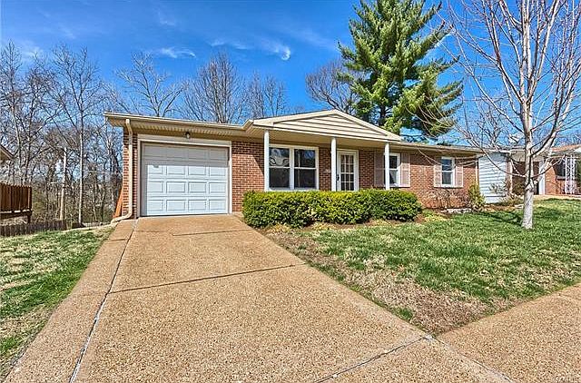 2nd image of 4305 Martyridge Dr