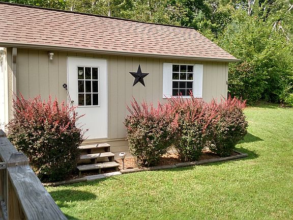 5th image of 141 Oakmont Way