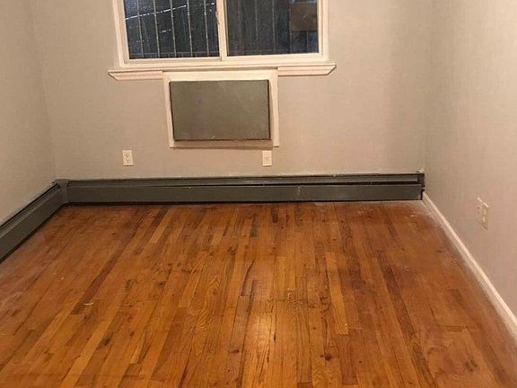2nd image of 16717 65th Ave #2FL