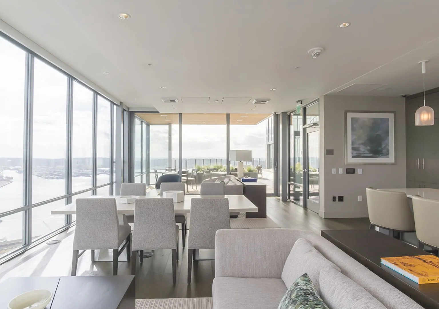 1Bd/1Ba Seattle Condo — Photo 3