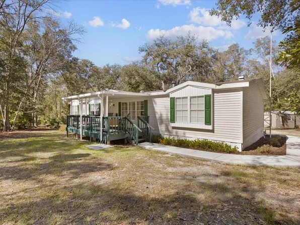 1658 NE 743rd St, Old Town, FL 32680