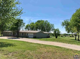 9343 Village Greens Rd, Meriden, KS 66512