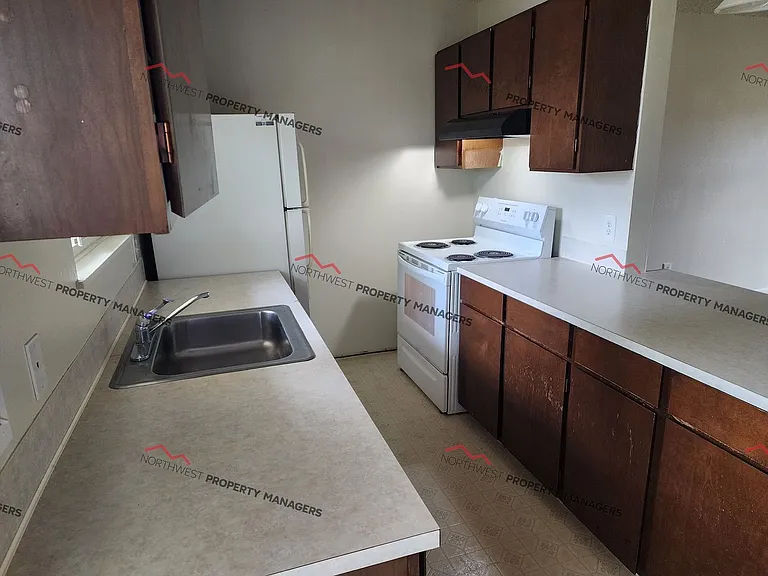 610 E Pioneer Ave #1-24 — Photo 7