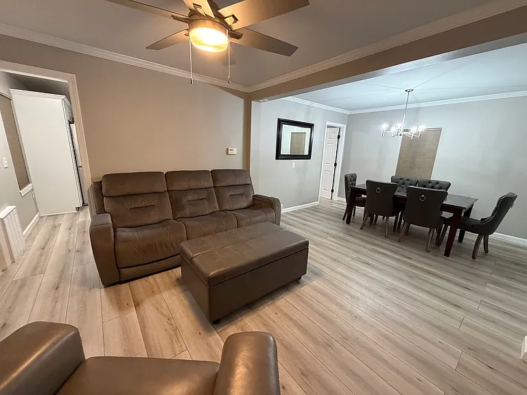 156 E Henrietta Rd — Photo 11