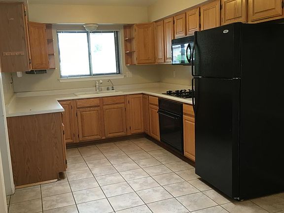 5th image of 2113 Eastridge Dr NE