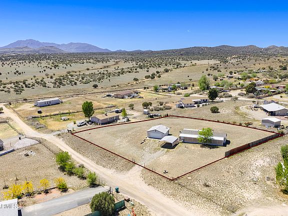 4th image of 2110 N NAVAJO Place