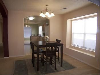 4th image of 10424 Vendaval Ave NW
