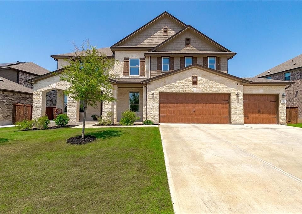 1st image of 1105 Brenham Ln
