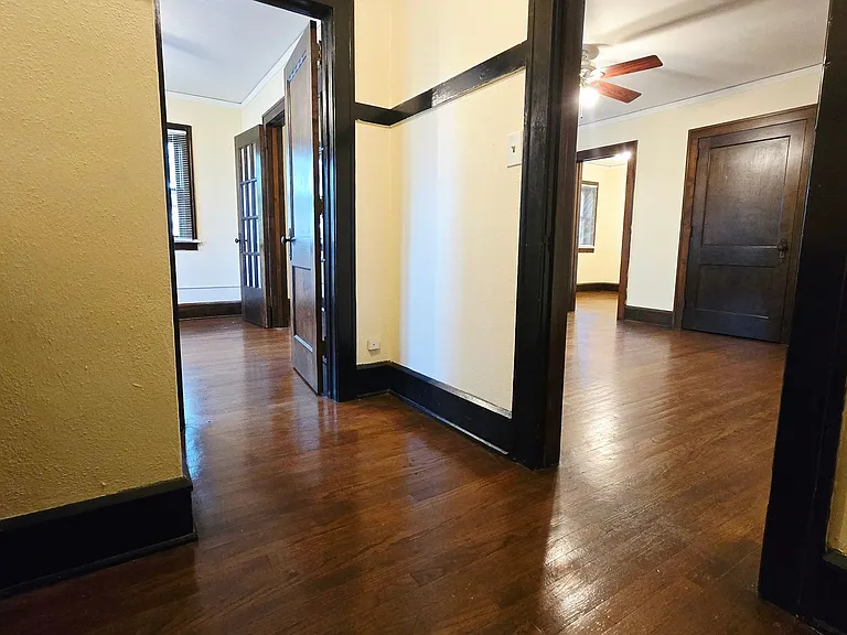 939 N Church St — Photo 22