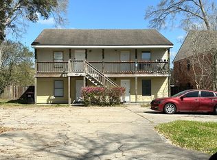420 Vieux Orleans Cir, Lafayette, LA 70508
