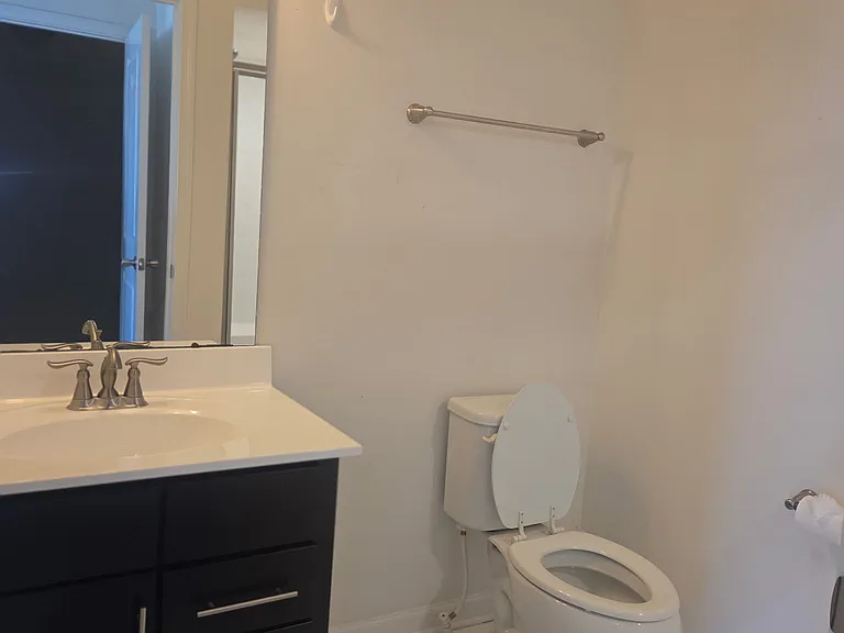 5311 Smiths Cove Ln — Photo 13