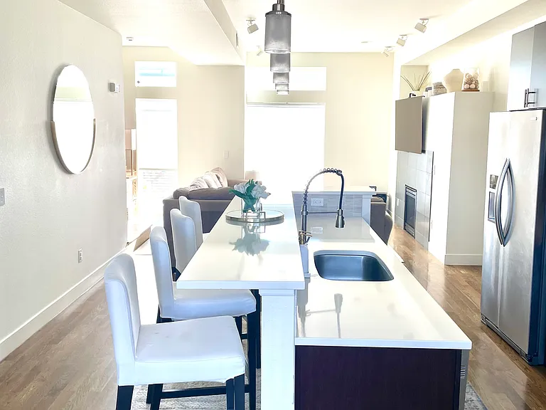 1733 Grove St #2 — Photo 20