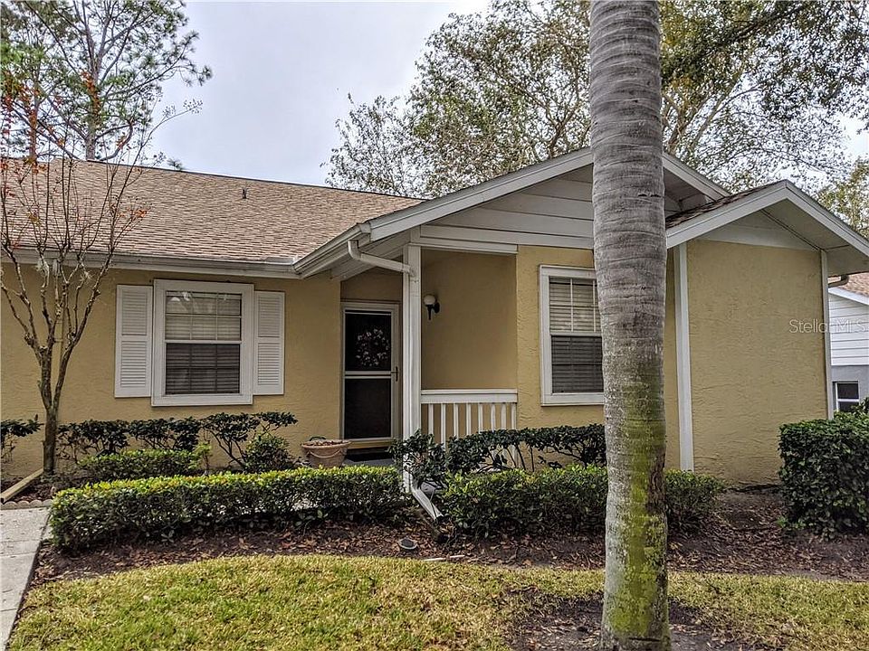 1st image of 1395 Oakhill Dr #104