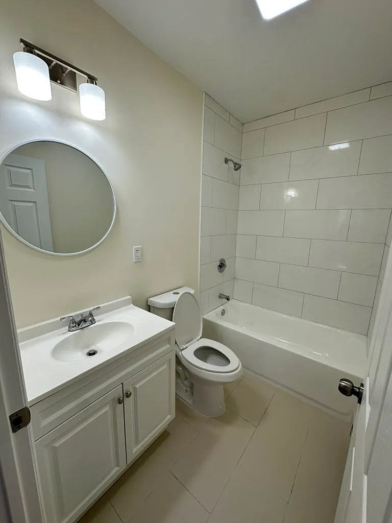1 bed, $2,500 — Photo 3