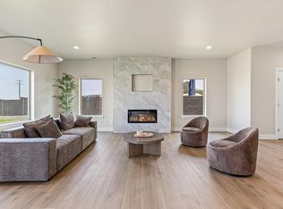 7402 Grapevine Ct, West Richland, WA 99353