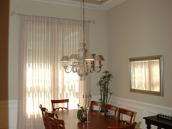 3rd image of 35 Turnbridge Dr
