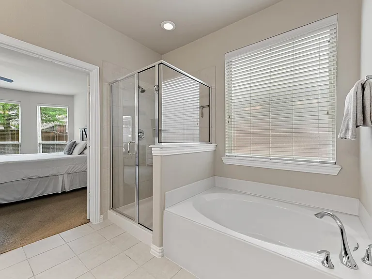 10513 Sedalia Dr — Photo 20
