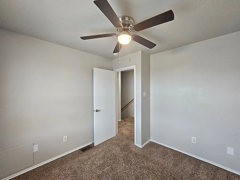 4601 Hudson Dr #D — Photo 13