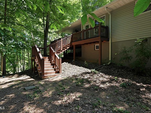 5th image of 312 Mockingbird Rd