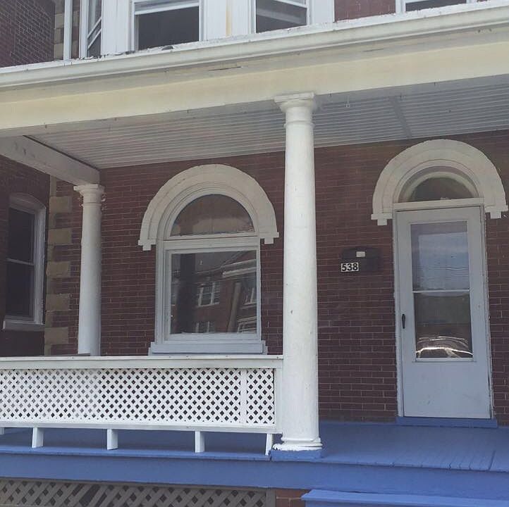 1st image of 538 Summit Ave #1