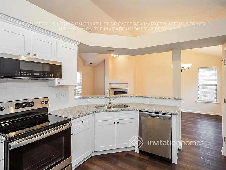 5743 Heron Point Pl SW — Photo 9