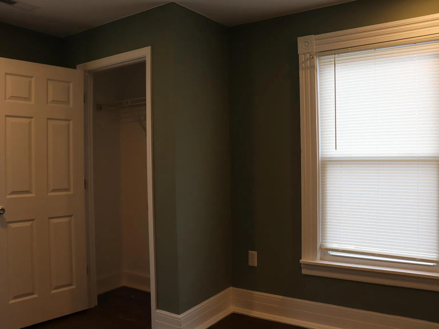 381 Main Street - 4 — Photo 4