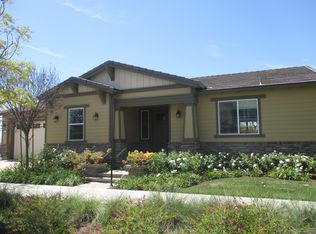 185 Compass, Irvine, CA 92618